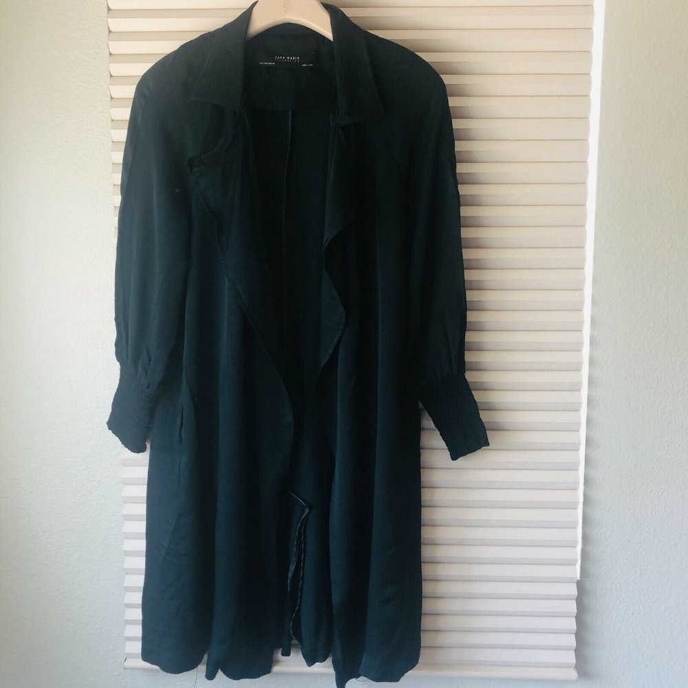 Zara women’s small extra dark green Viscose open